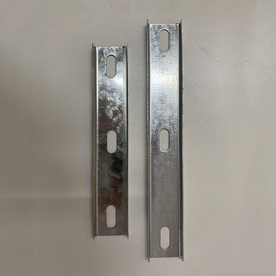 ποιότητας  Smooth Surface Cable Tray Fittings Bridge Cross Arm 1.5mm Thickness εργοστάσιο